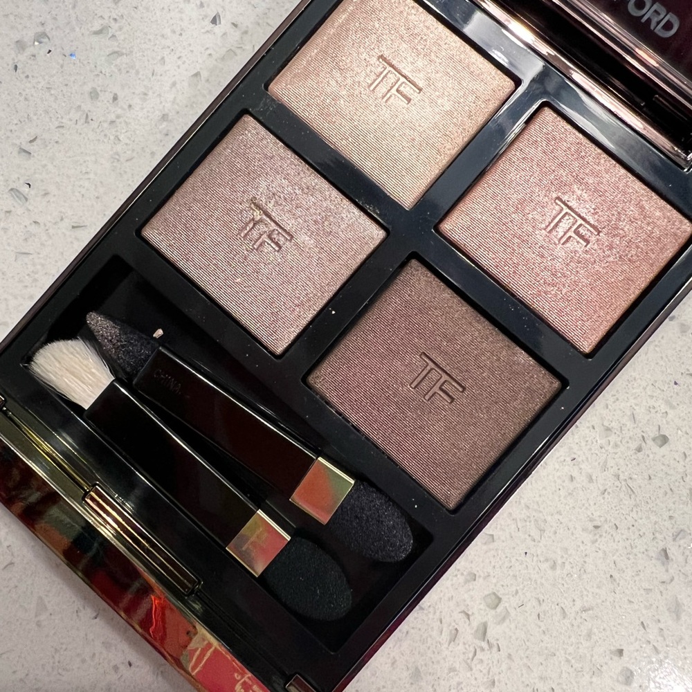 Tom ford 03 nude dip eyeshadow